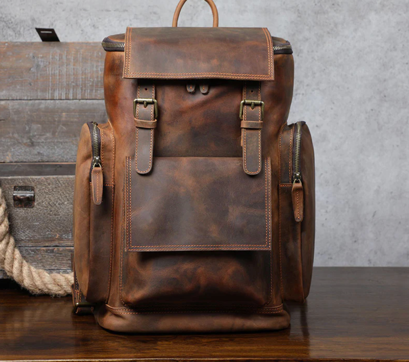 Men's Vintage Leather Backpack