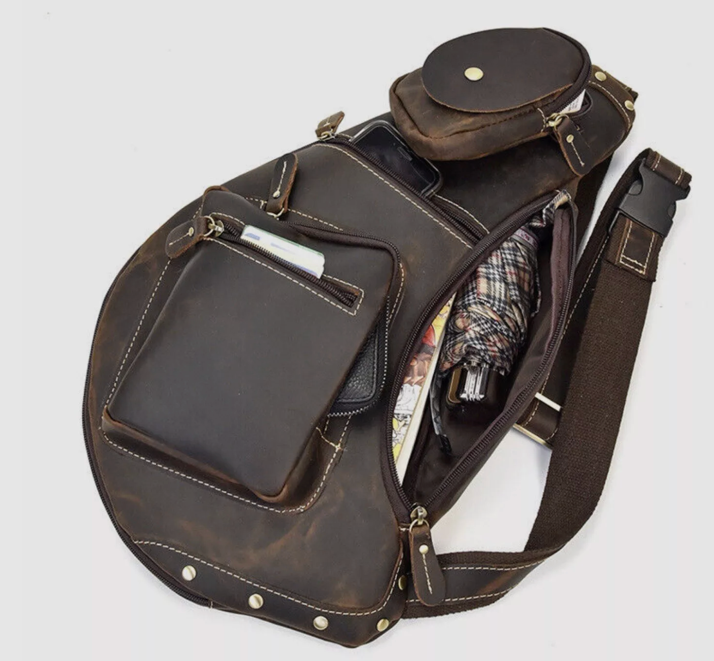 Large-Capacity Leather Chest Bag – Crazy Horse Sling & Travel Pack