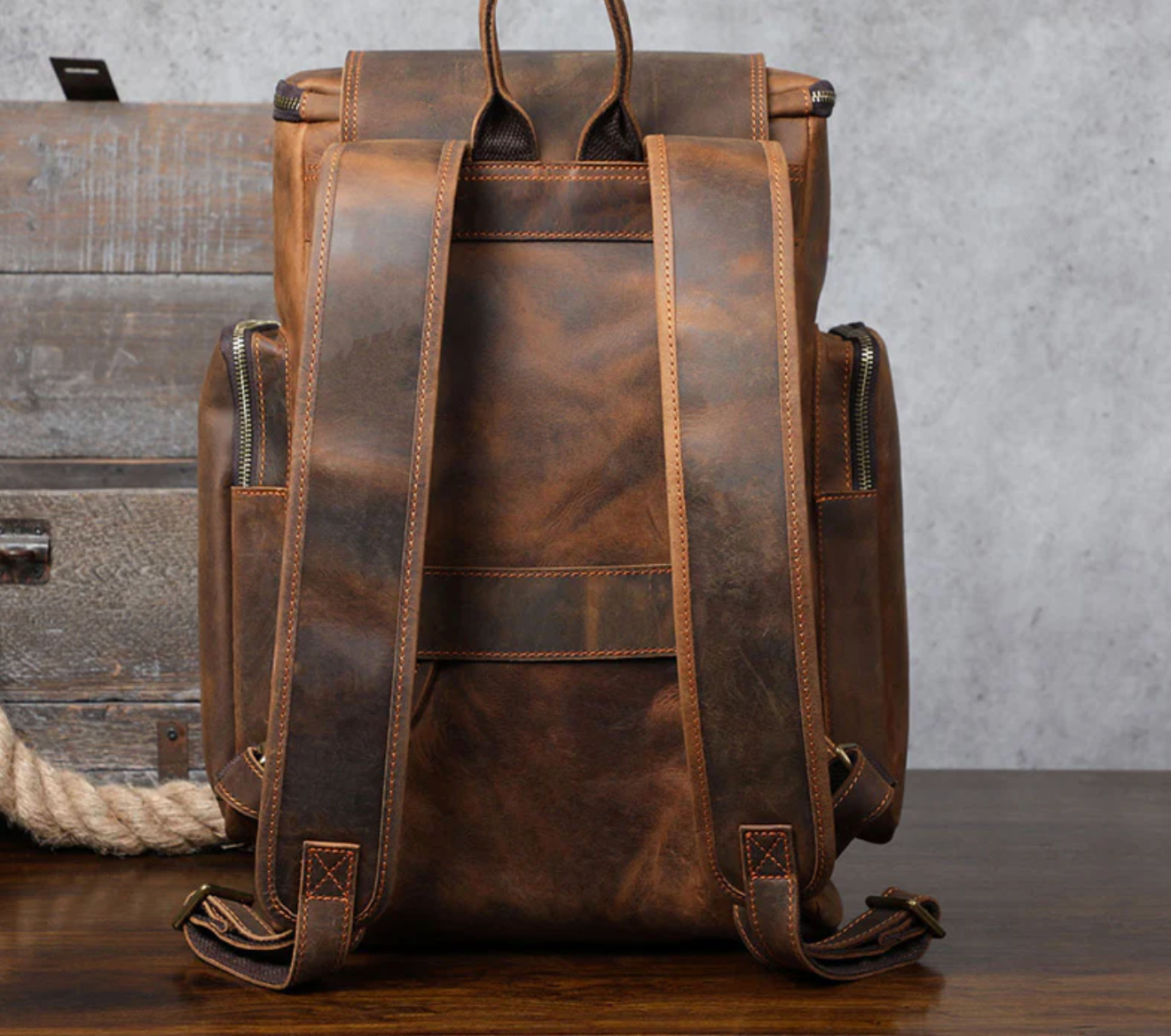 Men's Vintage Leather Backpack